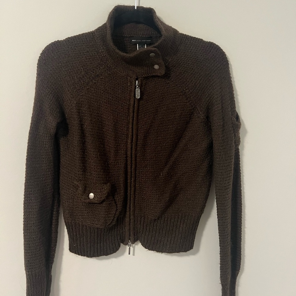 Mango zip up